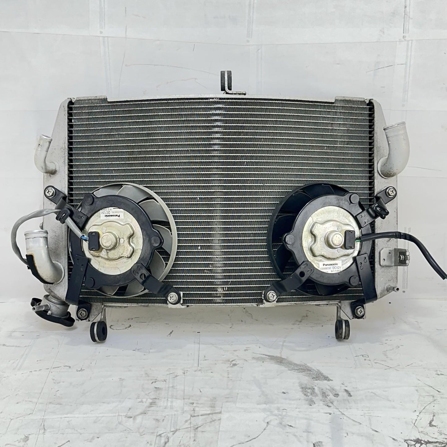 2009 - 2014 YAMAHA YZF R1 RADIATOR COOLING FANS ENGINE MOTOR COOLER SET STOCK