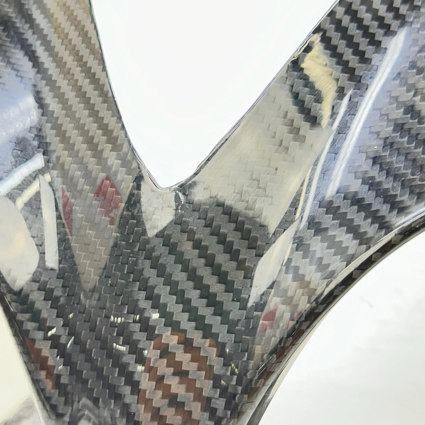 2009 - 2014 YAMAHA YZF R1 FRONT NOSE COWL FAIRING BLACK CARBON FIBER *CRACKED*