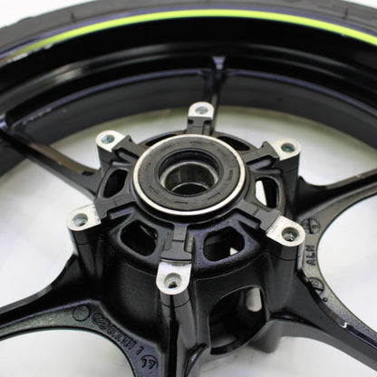 2017 - 2025 SUZUKI GSXR 1000 FRONT WHEEL RIM TIRE RUBBER BLACK STOCK STRAIGHT