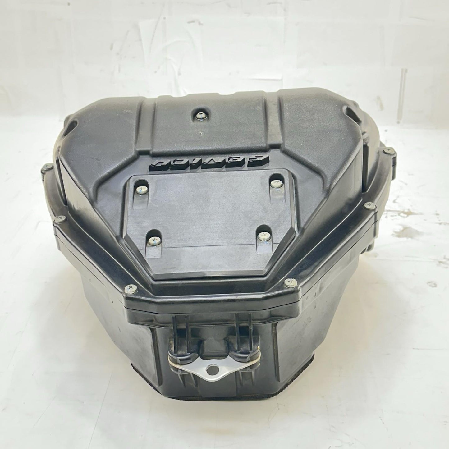 2009 - 2014 YAMAHA YZF R1 AIRBOX INTAKE AIR CLEANER FILTER HOUSING BOX STOCK