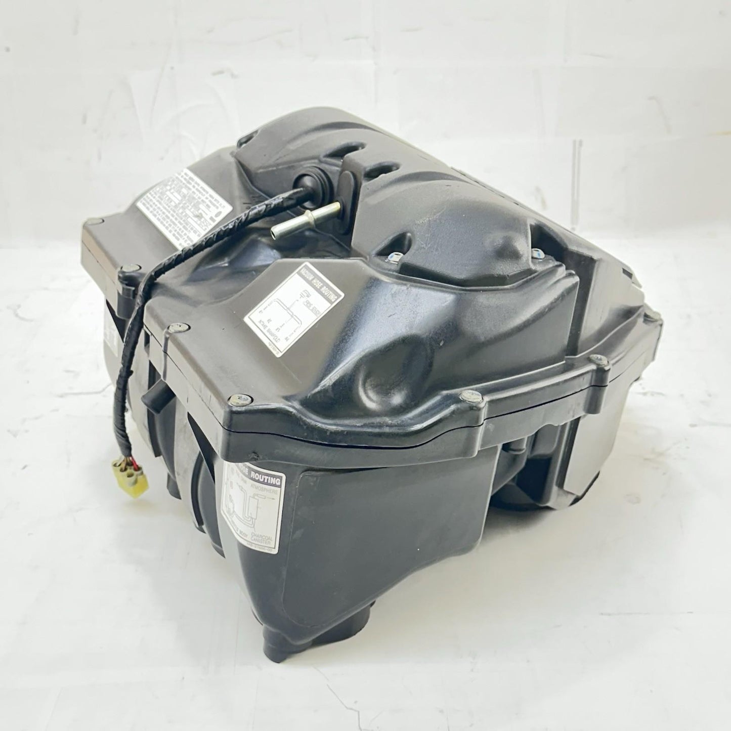2009 - 2014 YAMAHA YZF R1 AIRBOX INTAKE AIR CLEANER FILTER HOUSING BOX STOCK