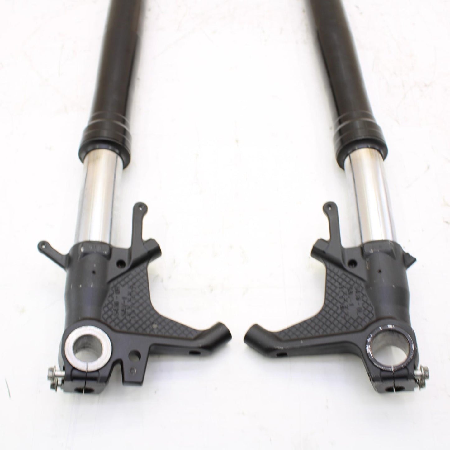 2017 - 2025 SUZUKI GSXR1000 FORKS FRONT SUSPENSION ABSORBER TUBES LEGS *BENT*