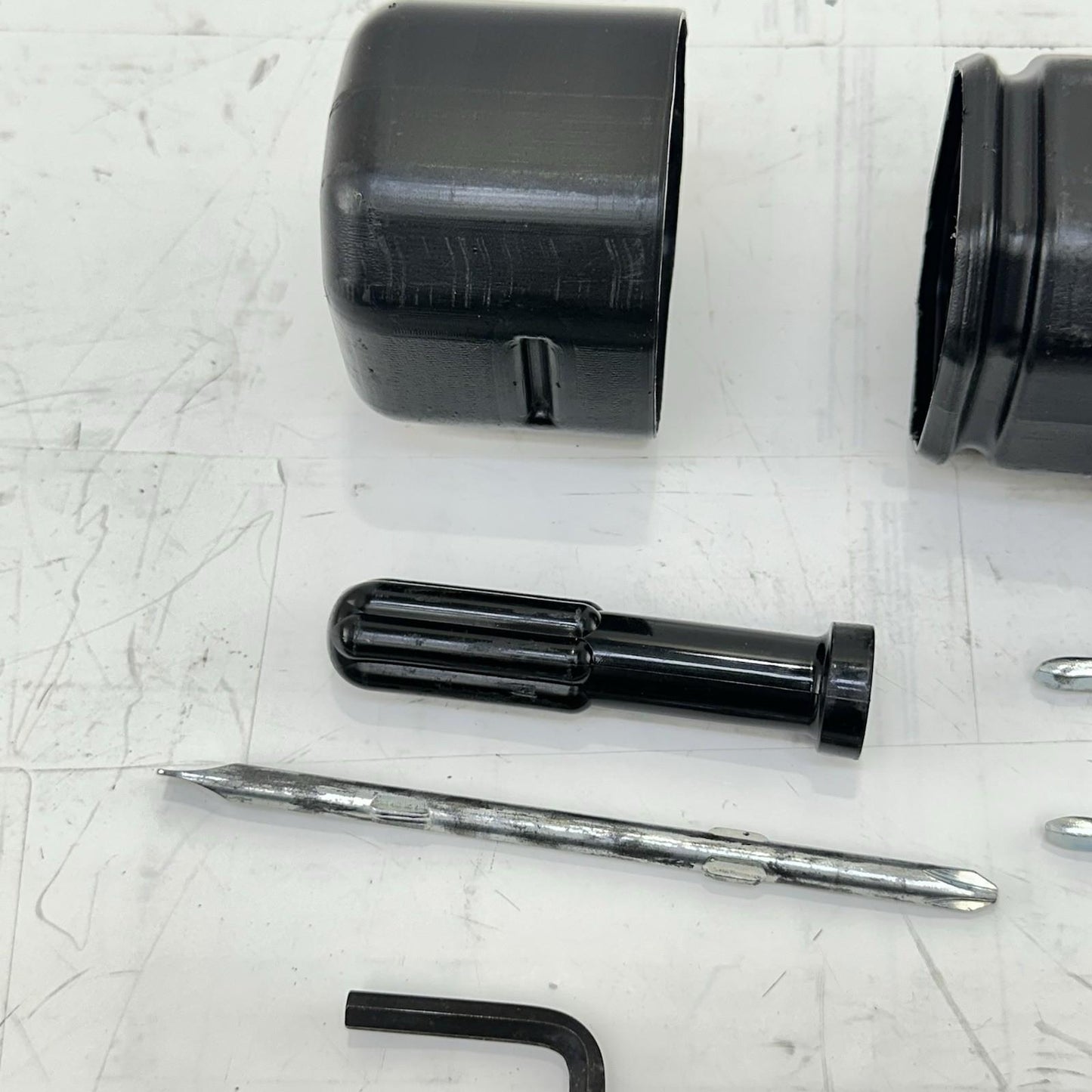 2009 - 2014 YAMAHA YZF R1 TOOL KIT WRENCHES KEYS SCREW DRIVER GRIPS BOX SET