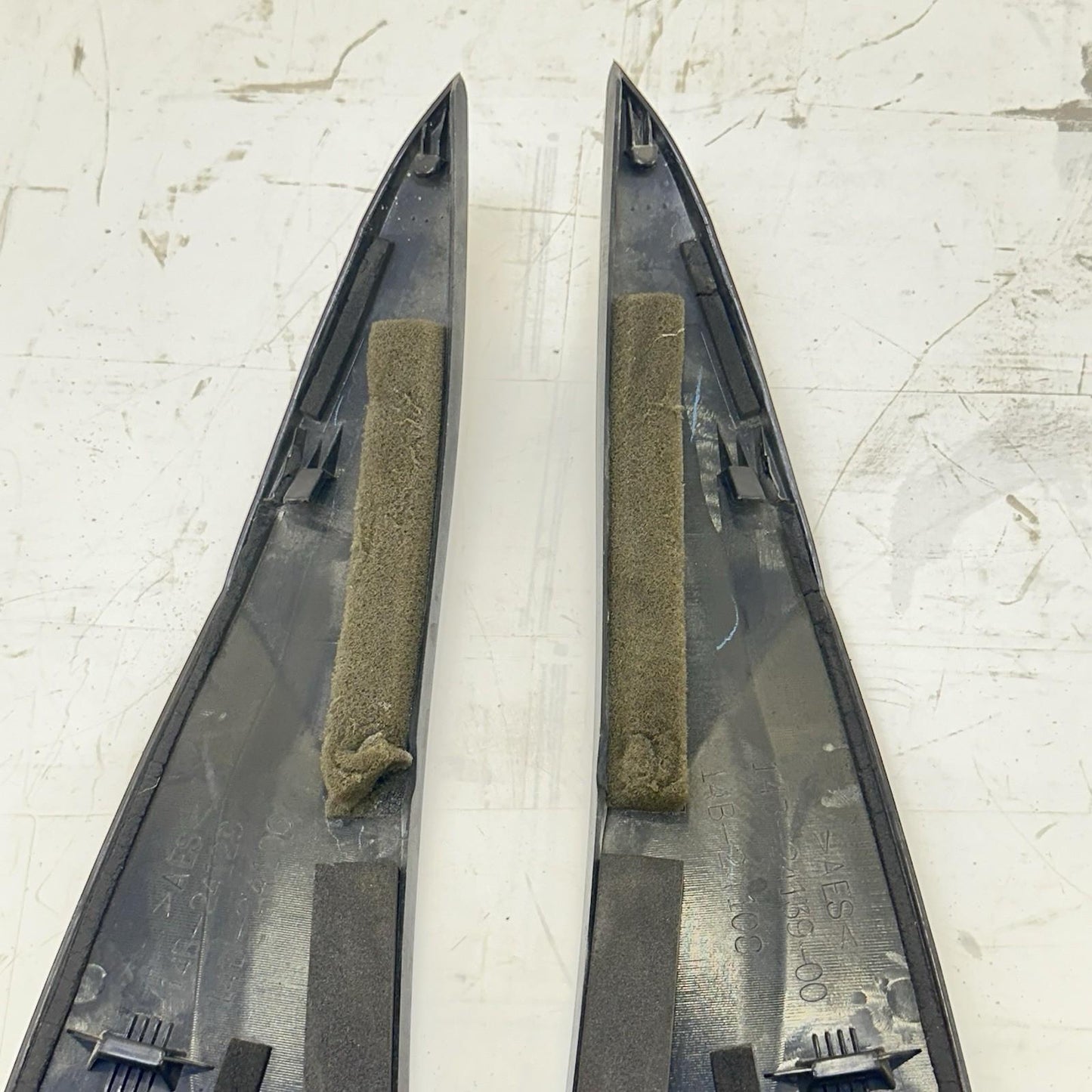 2009 - 2014 YAMAHA YZF R1 SIDE TANK FAIRINGS LEFT RIGHT COWLS SET BLACK STOCK