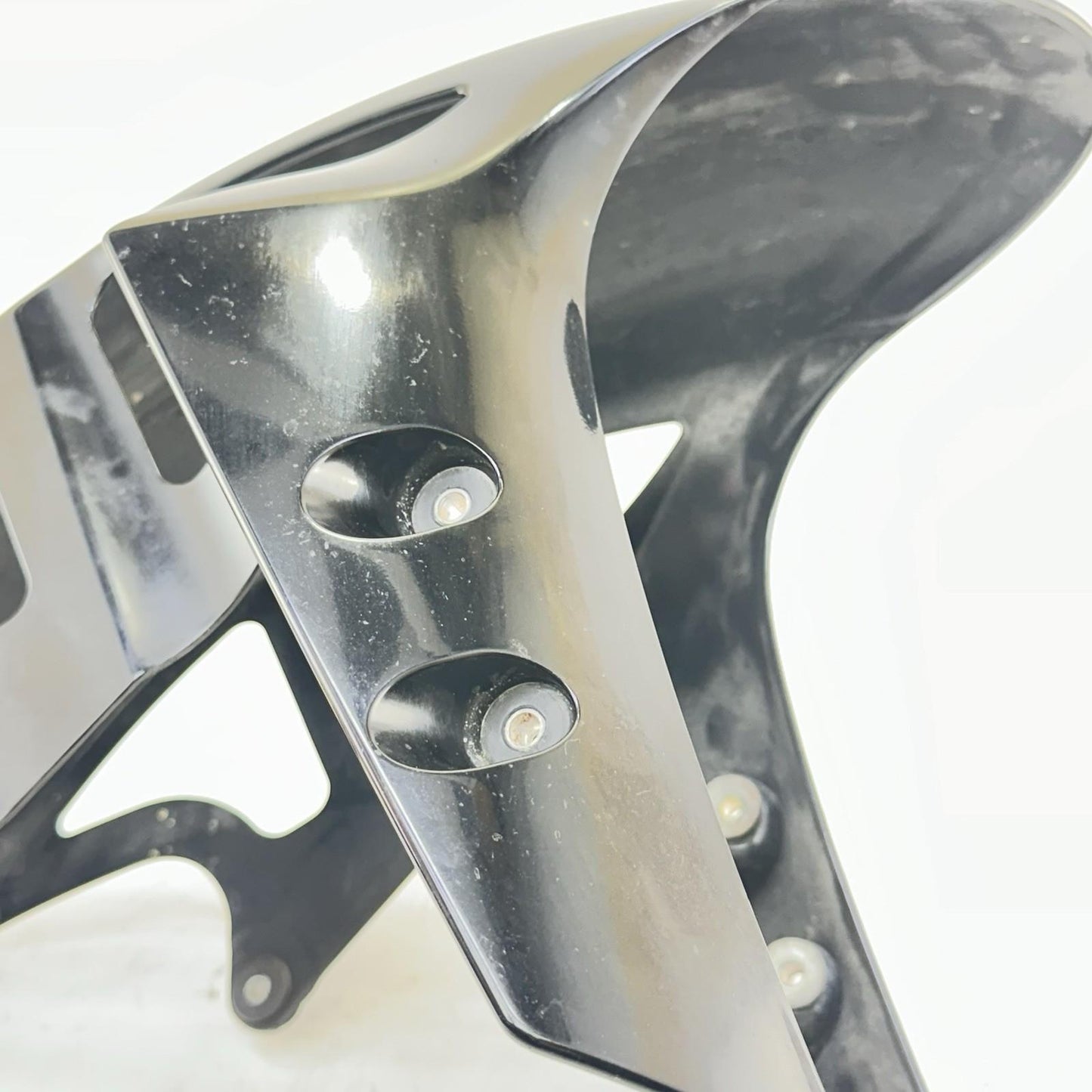 2009 - 2014 YAMAHA YZF R1 FRONT WHEEL FENDER TIRE COVER FAIRING COWL BLACK BOLTS