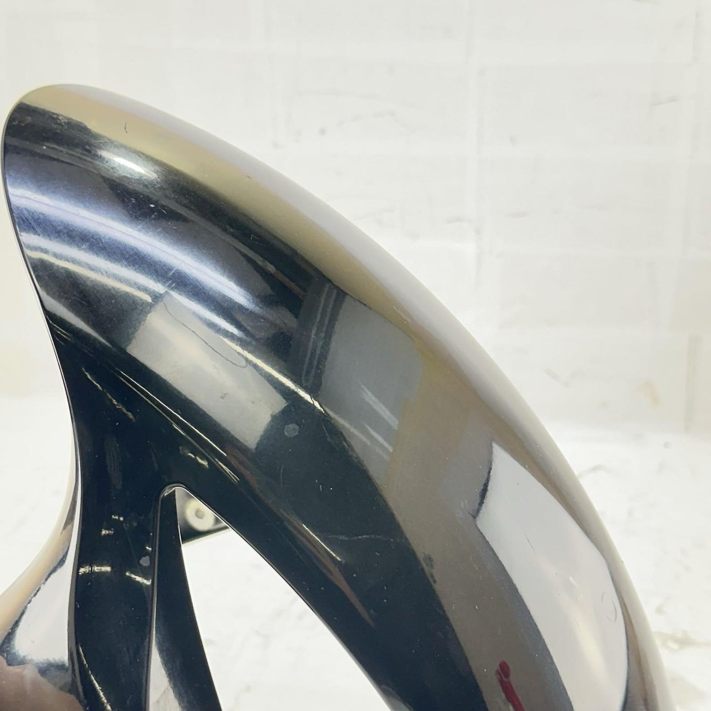 2009 - 2014 YAMAHA YZF R1 FRONT WHEEL FENDER TIRE COVER FAIRING COWL BLACK BOLTS