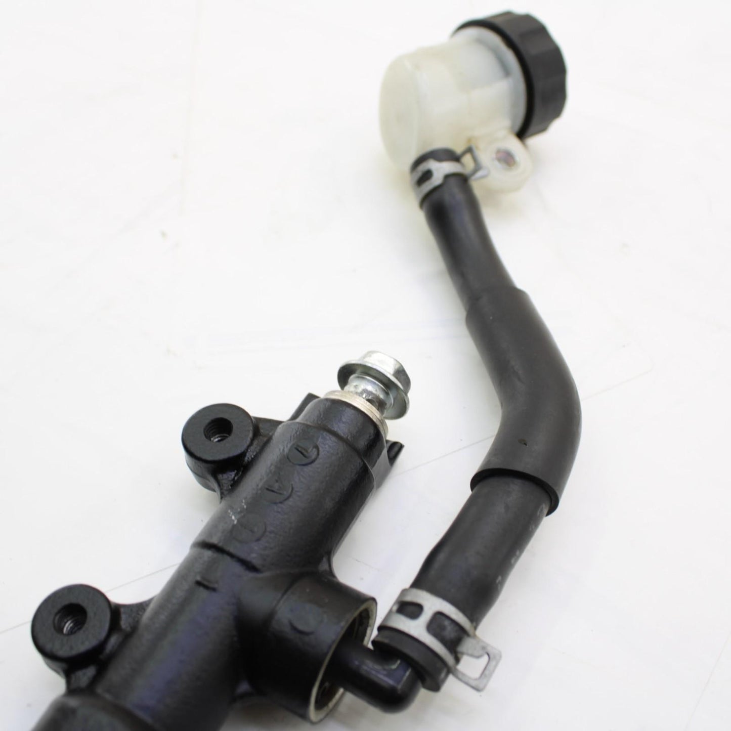 2017 - 2024 SUZUKI GSXR1000 R REAR BACK BRAKE MASTER CYLINDER W RESERVOIR BLACK