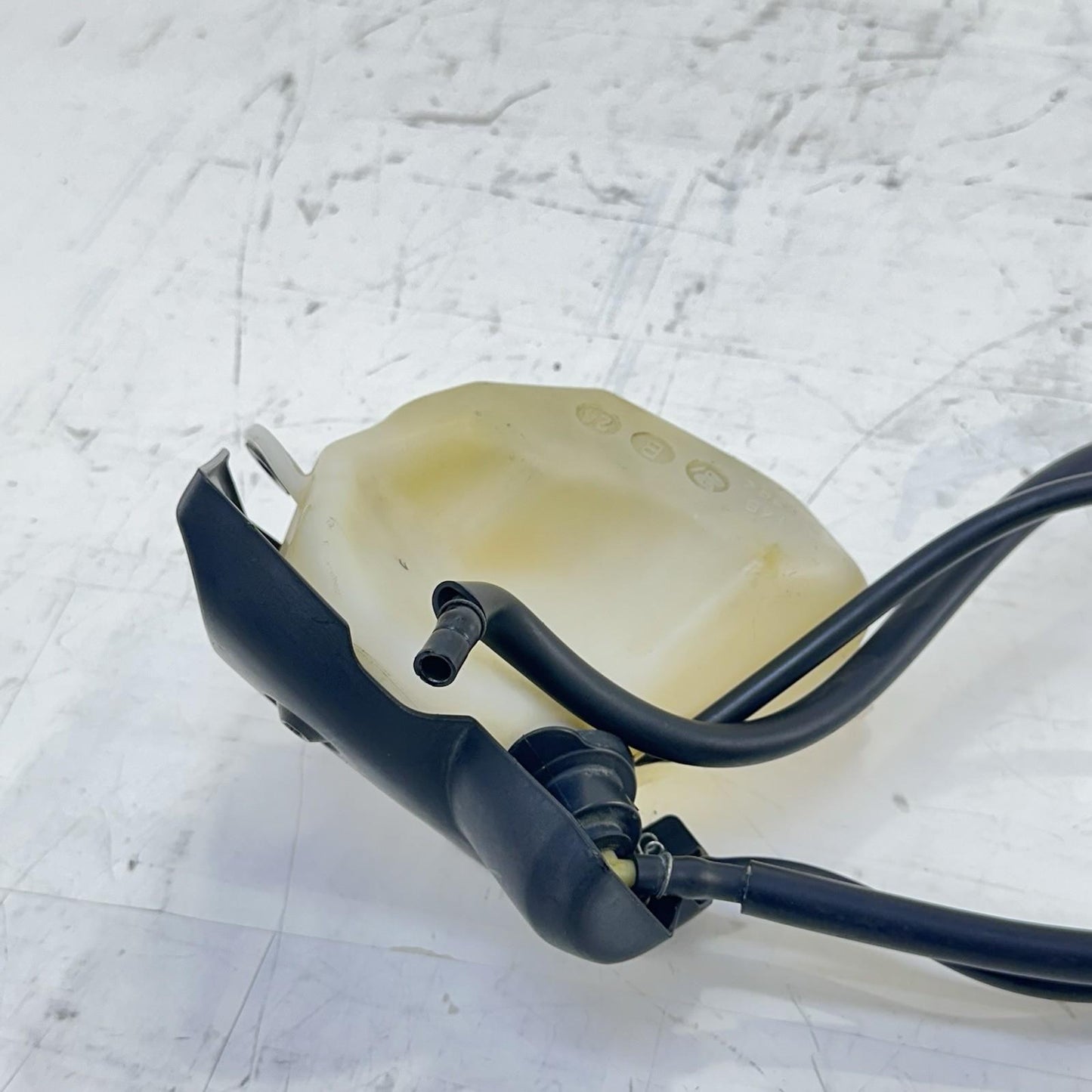 2009 - 2014 YAMAHA YZF R1 RADIATOR COOLANT TANK BOTTLE OVERFLOW RESERVOIR LINES