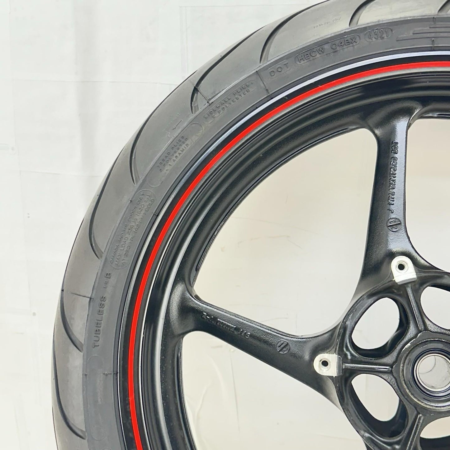 2009 - 2014 YAMAHA YZF R1 FRONT WHEEL RIM TIRE RUBBER BLACK RED STOCK