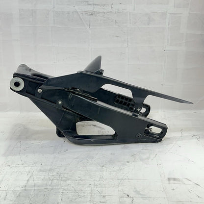 2009 - 2014 YAMAHA YZF R1 SWINGARM REAR SHOCK BACK WHEEL FRAME MOUNT FENDER
