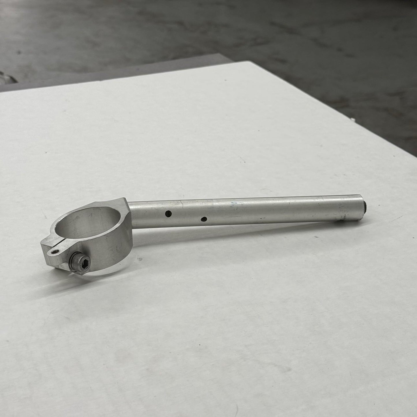 2008 - 2016 YAMAHA YZF R6 RIGHT CLIP ON HANDLEBAR SILVER STRAIGHT STOCK