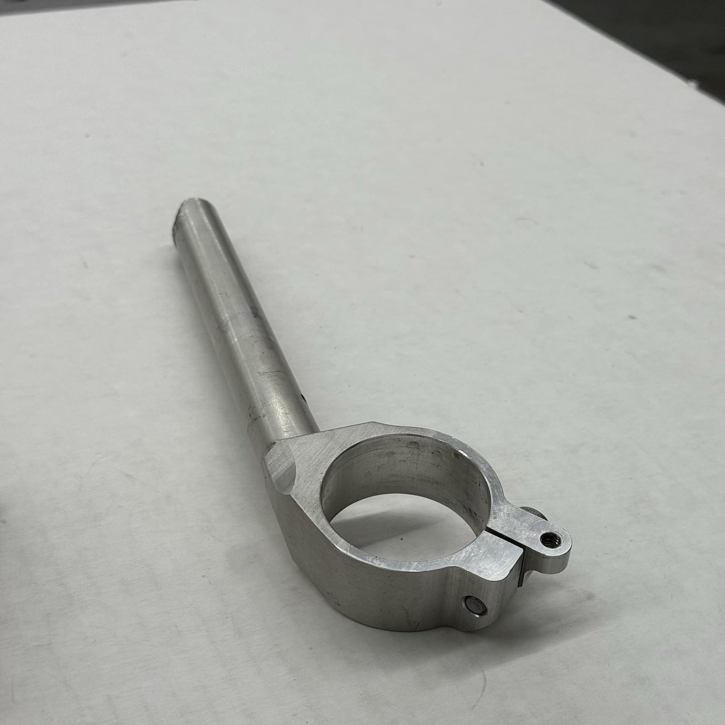 2008 - 2016 YAMAHA YZF R6 RIGHT CLIP ON HANDLEBAR SILVER STRAIGHT STOCK