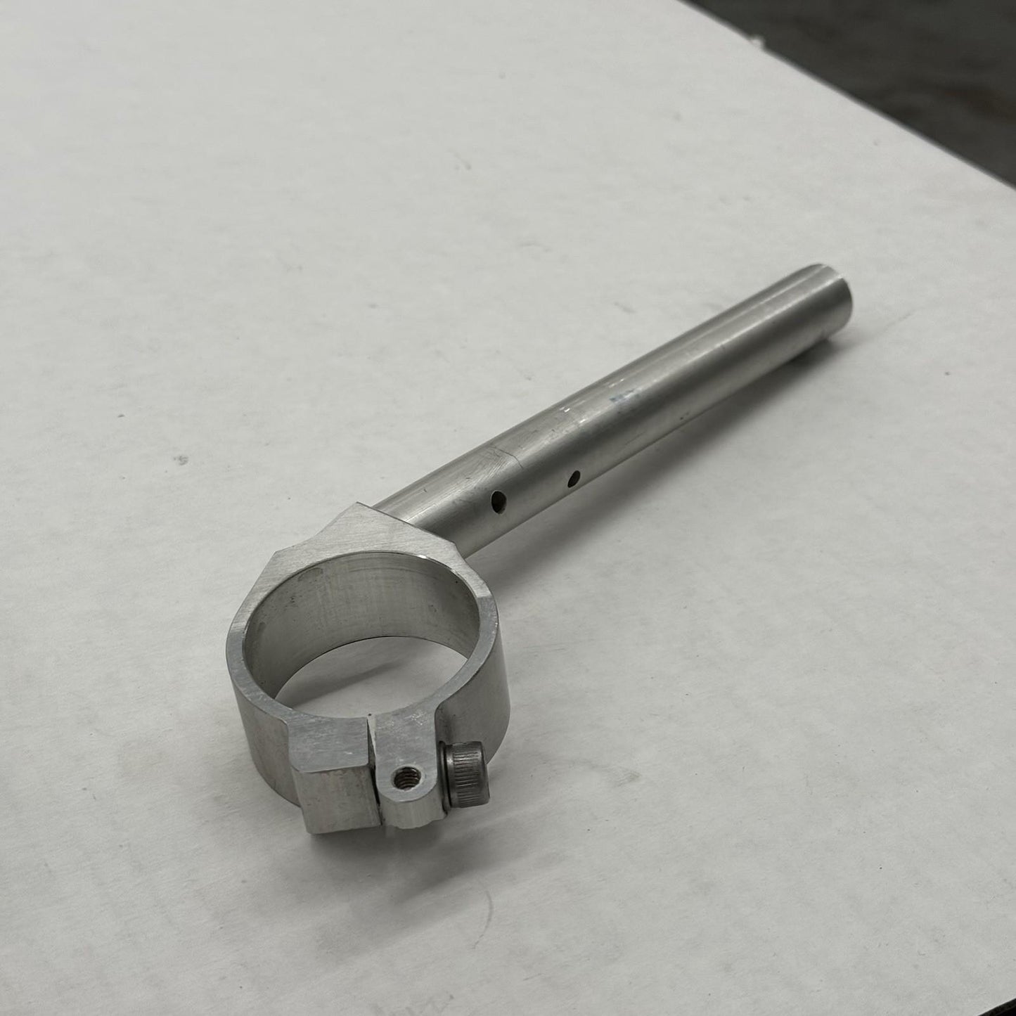 2008 - 2016 YAMAHA YZF R6 RIGHT CLIP ON HANDLEBAR SILVER STRAIGHT STOCK