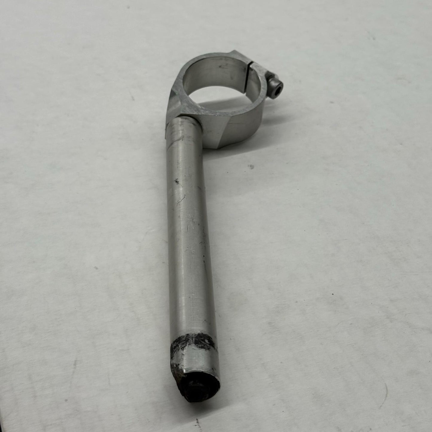 2008 - 2016 YAMAHA YZF R6 RIGHT CLIP ON HANDLEBAR SILVER STRAIGHT STOCK