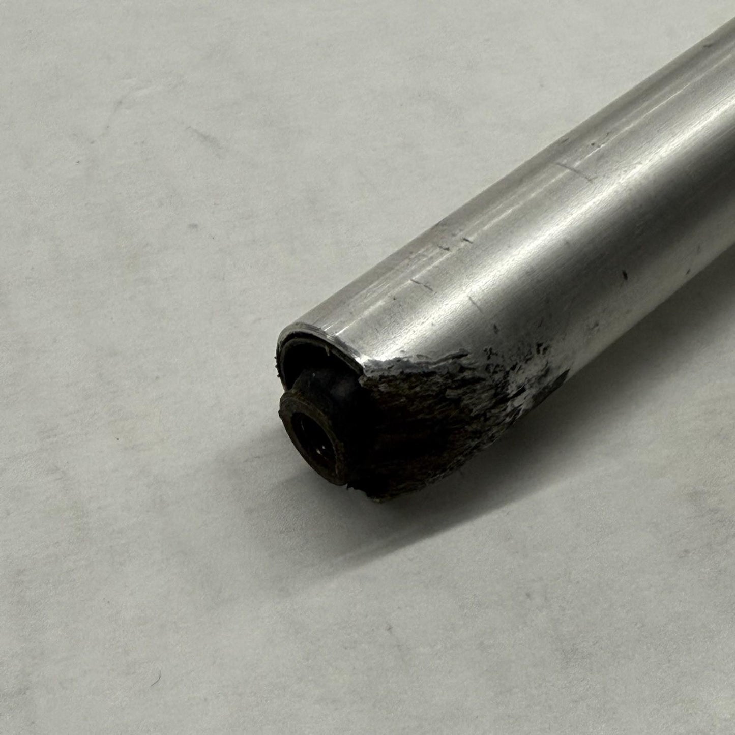 2008 - 2016 YAMAHA YZF R6 RIGHT CLIP ON HANDLEBAR SILVER STRAIGHT STOCK