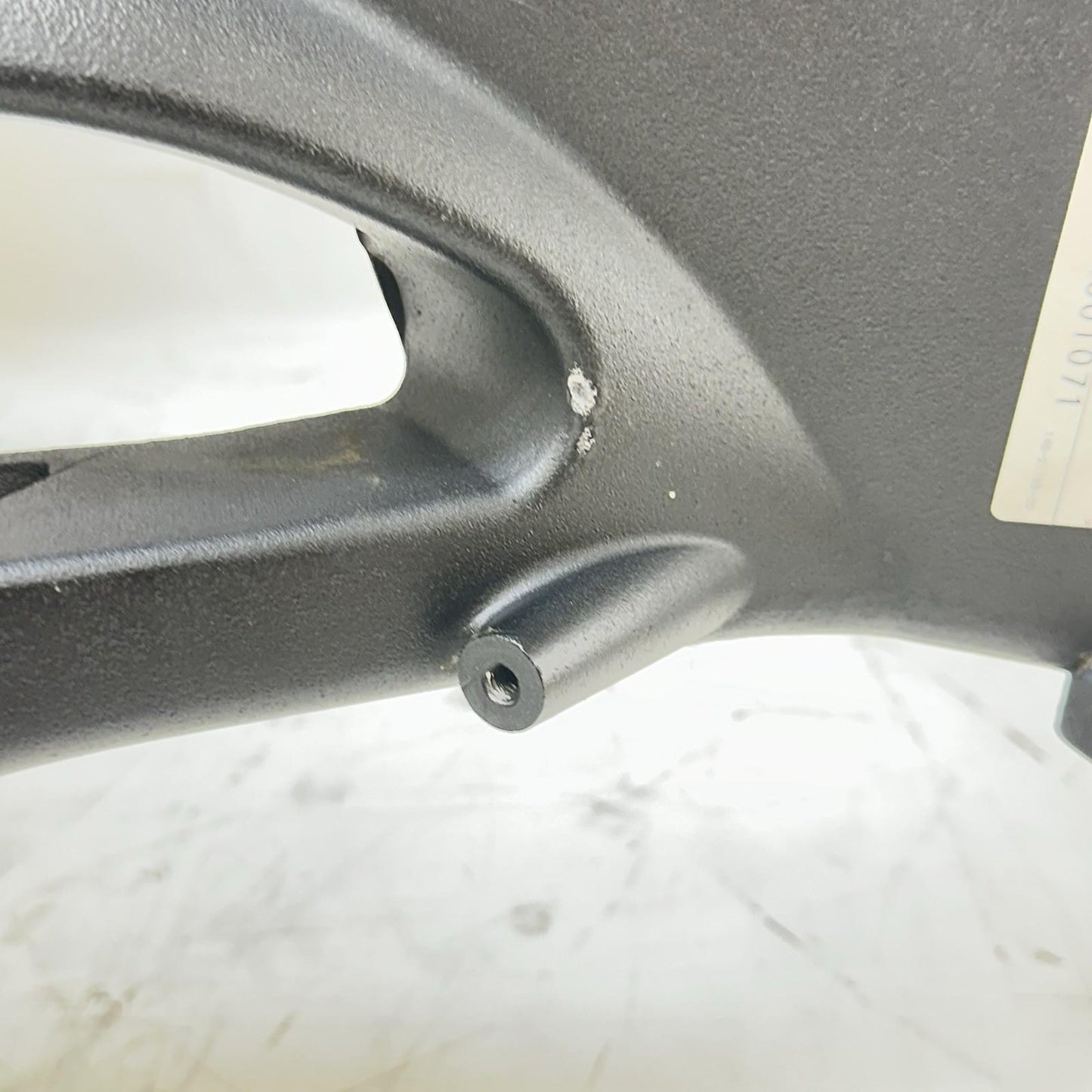 2009 - 2014 YAMAHA YZF R1 MAIN FRAME BODY CHASSIS BLACK