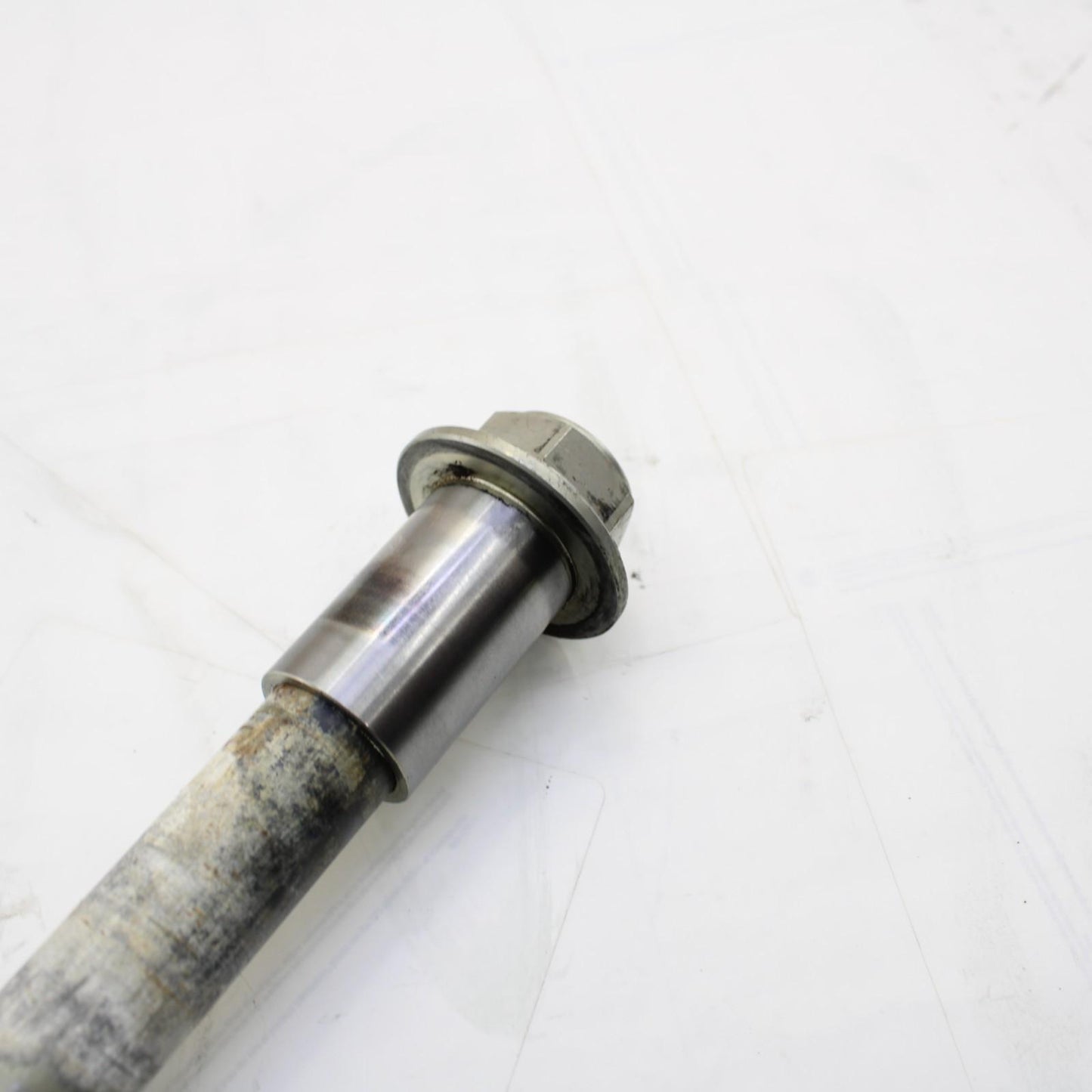 2017 - 2025 SUZUKI GSXR1000 R SWINGARM BOLT SUSPENSION PIVOT AXLE REAR BACK