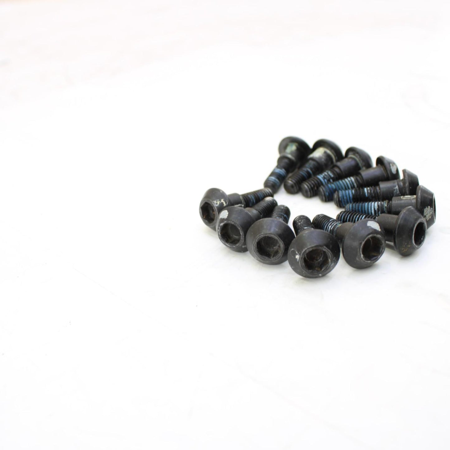 2017 - 2025 SUZUKI GSXR 1000 FRONT ROTOR BOLTS BRAKE WHEEL RIM DISC SET SCREWS
