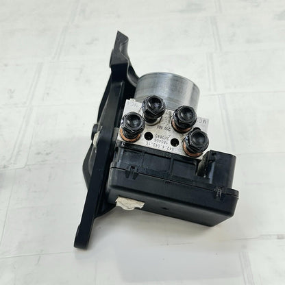2016 - 2019 DUCATI 959 PANIGALE ABS PUMP BRAKE SYSTEM BRACKET MOUNT BOLTS