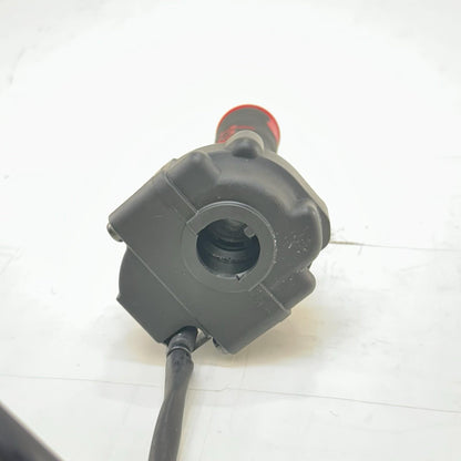2016 - 2019 DUCATI 959 PANIGALE THROTTLE CONTROL HANDLE GRIP DRIVER RIGHT SIDE