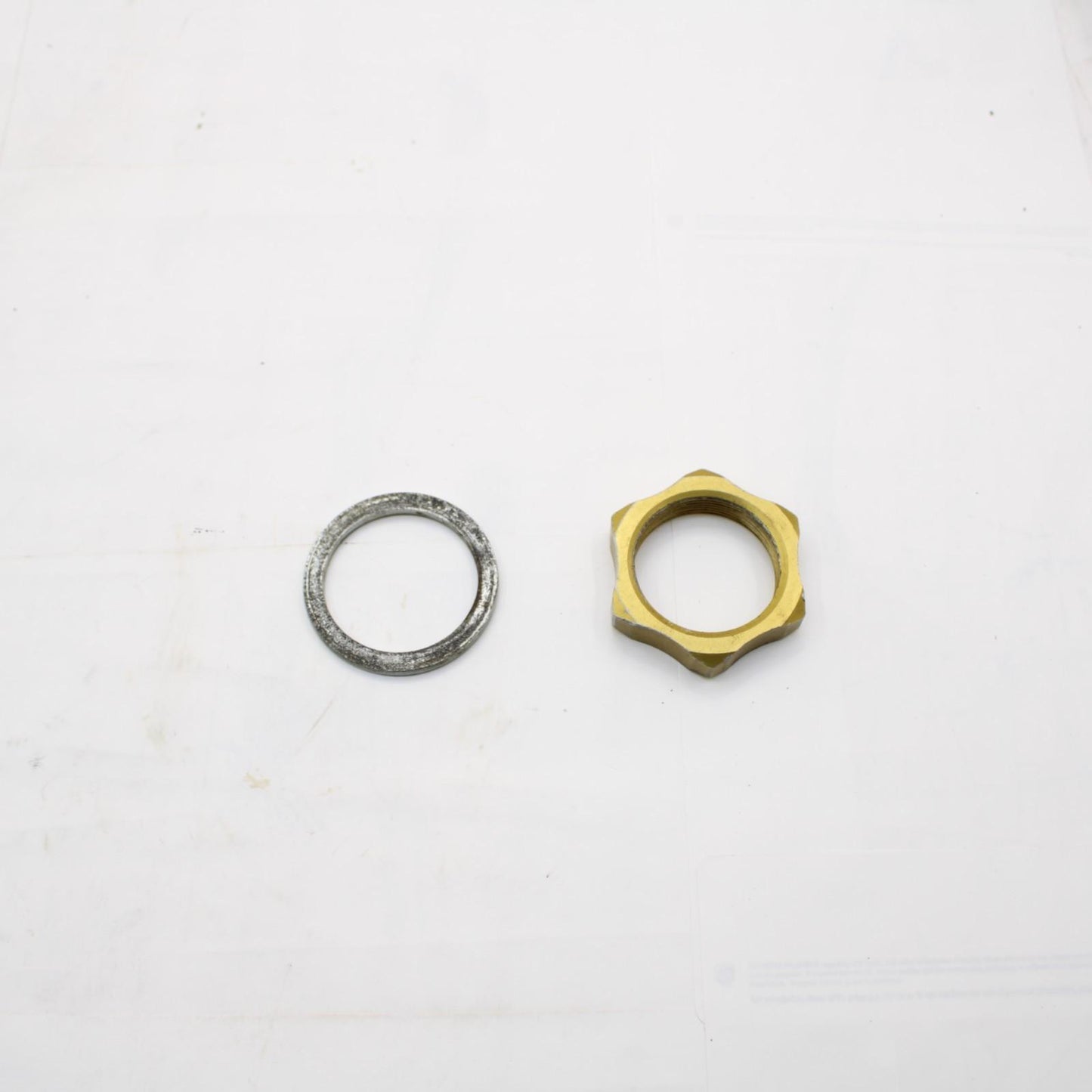 2017 - 2025 SUZUKI GSXR 1000 R TRIPLE TREE CLAMP LOWER BEARING SILVER STRAIGHT