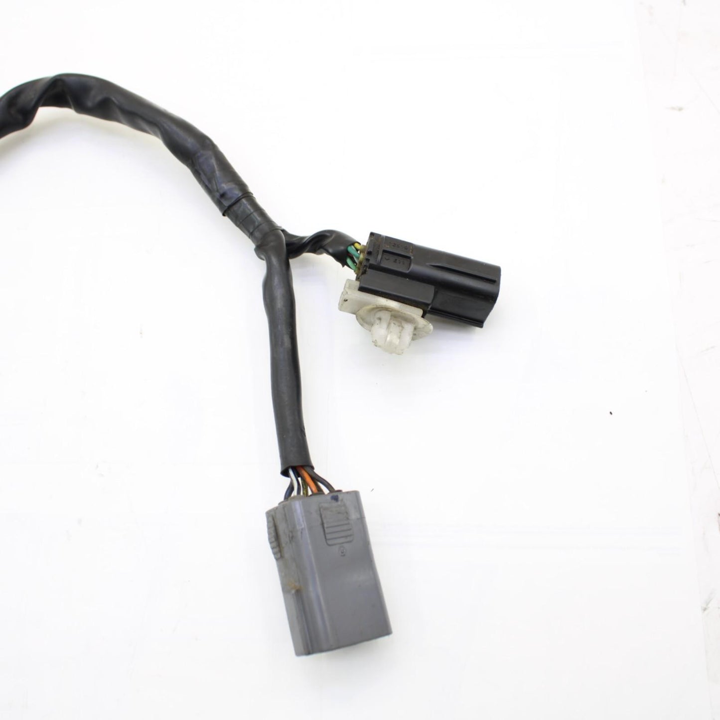 2017 - 2025 SUZUKI GSXR1000 HEADLIGHT CONTROL SWITCH LEFT HANDLEBAR STOCK BLACK