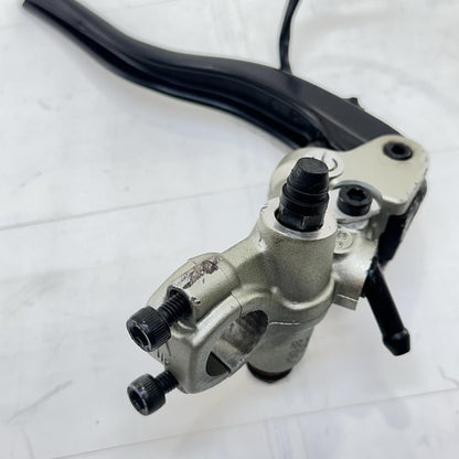 2016 - 2019 DUCATI 959 PANIGALE CLUTCH MASTER CYLINDER LEFT LEVER *DAMAGED*
