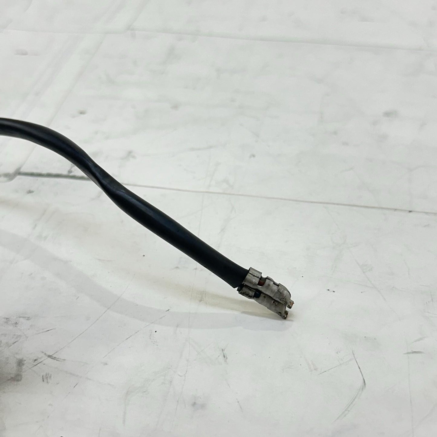 2016 - 2019 DUCATI 959 PANIGALE CLUTCH MASTER CYLINDER LEFT LEVER *DAMAGED*