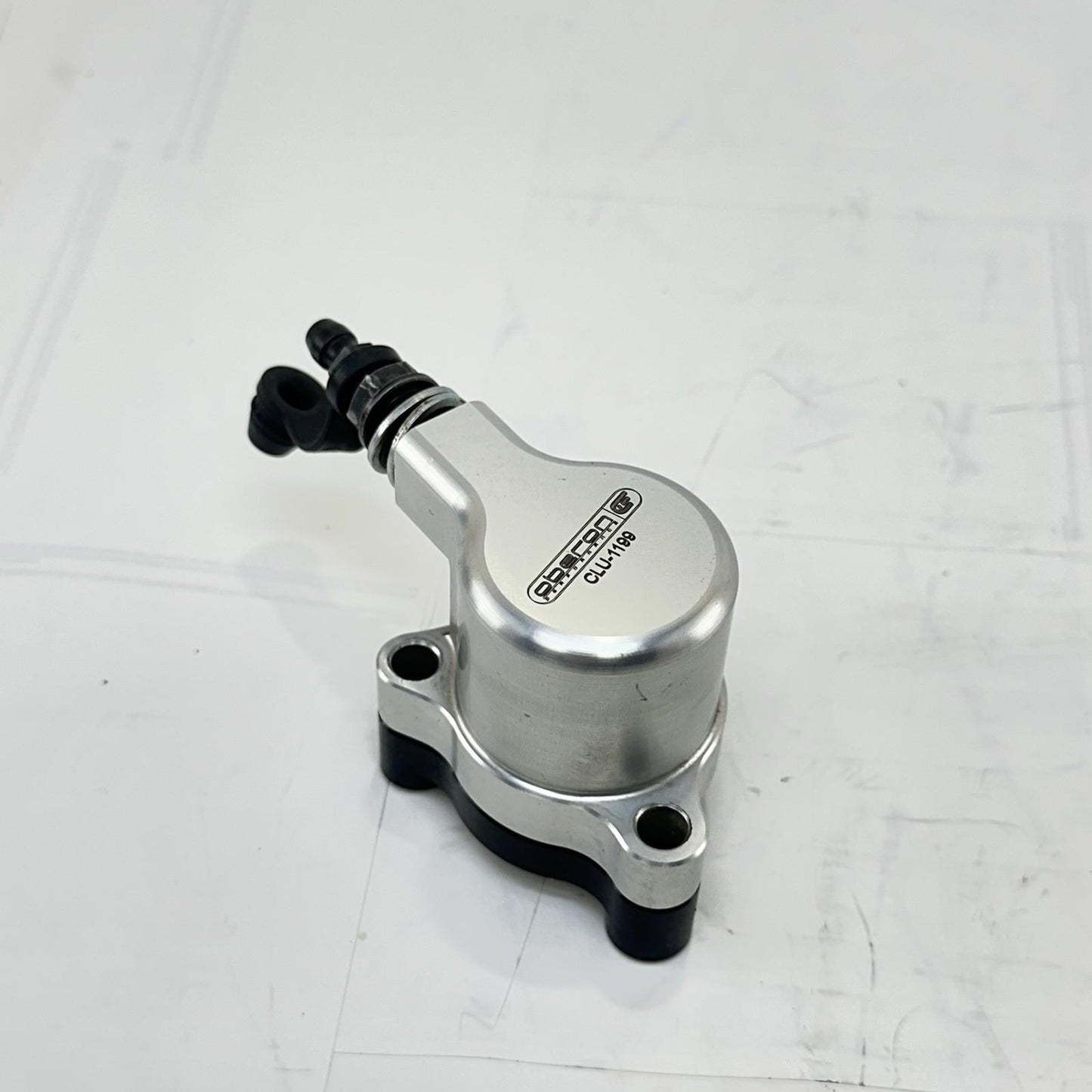 2016 - 2019 DUCATI 959 PANIGALE CLUTCH SLAVE CYLINDER ROD HARDWARE BOLTS