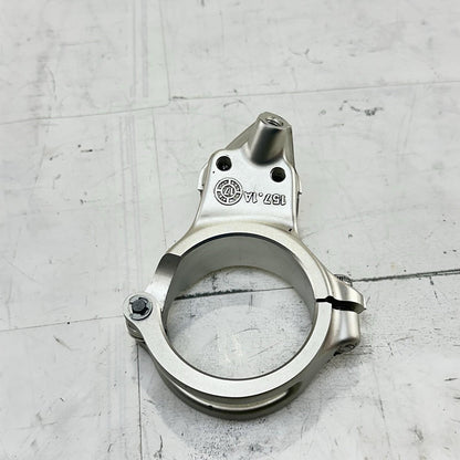 2016 - 2019 DUCATI 959 PANIGALE RIGHT CLIP ON HANDLE BAR CLAMP MOUNT SILVER