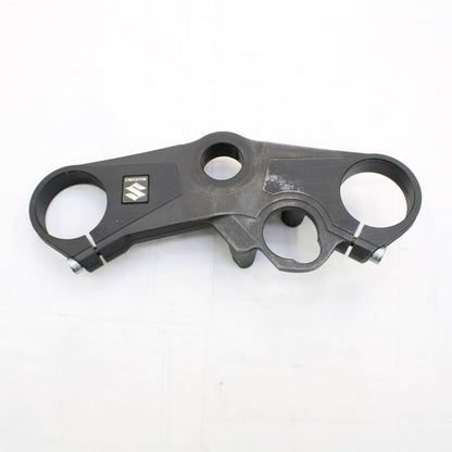 2017 - 2025 SUZUKI GSXR 1000 R TRIPLE TREE CLAMP UPPER FORK BLACK STOCK OEM