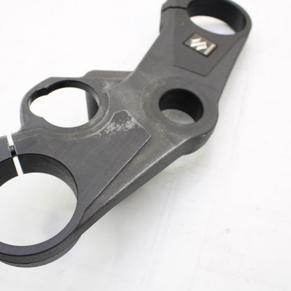 2017 - 2025 SUZUKI GSXR 1000 R TRIPLE TREE CLAMP UPPER FORK BLACK STOCK OEM