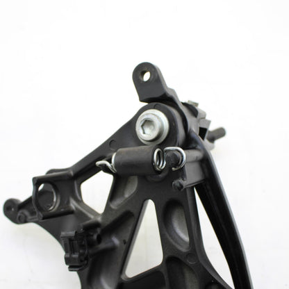 2017 - 2025 SUZUKI GSXR1000 RIGHT REARSET REAR SET DRIVER FOOT PEG BRAKE PEDAL