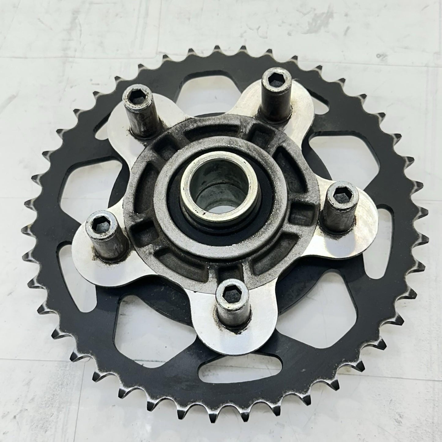 2016 - 2019 DUCATI 959 PANIGALE REAR SPROCKET BACK WHEEL RIM HUB JT