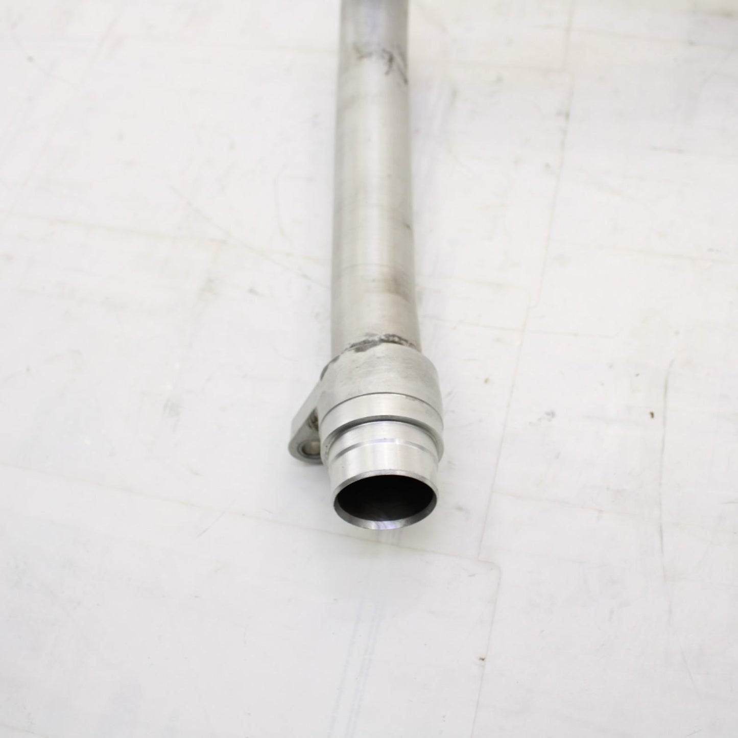 2015 - 2019 Yamaha YZF R1 WATER PUMP HOSE COOLANT ENGINE MOTOR RADIATOR
