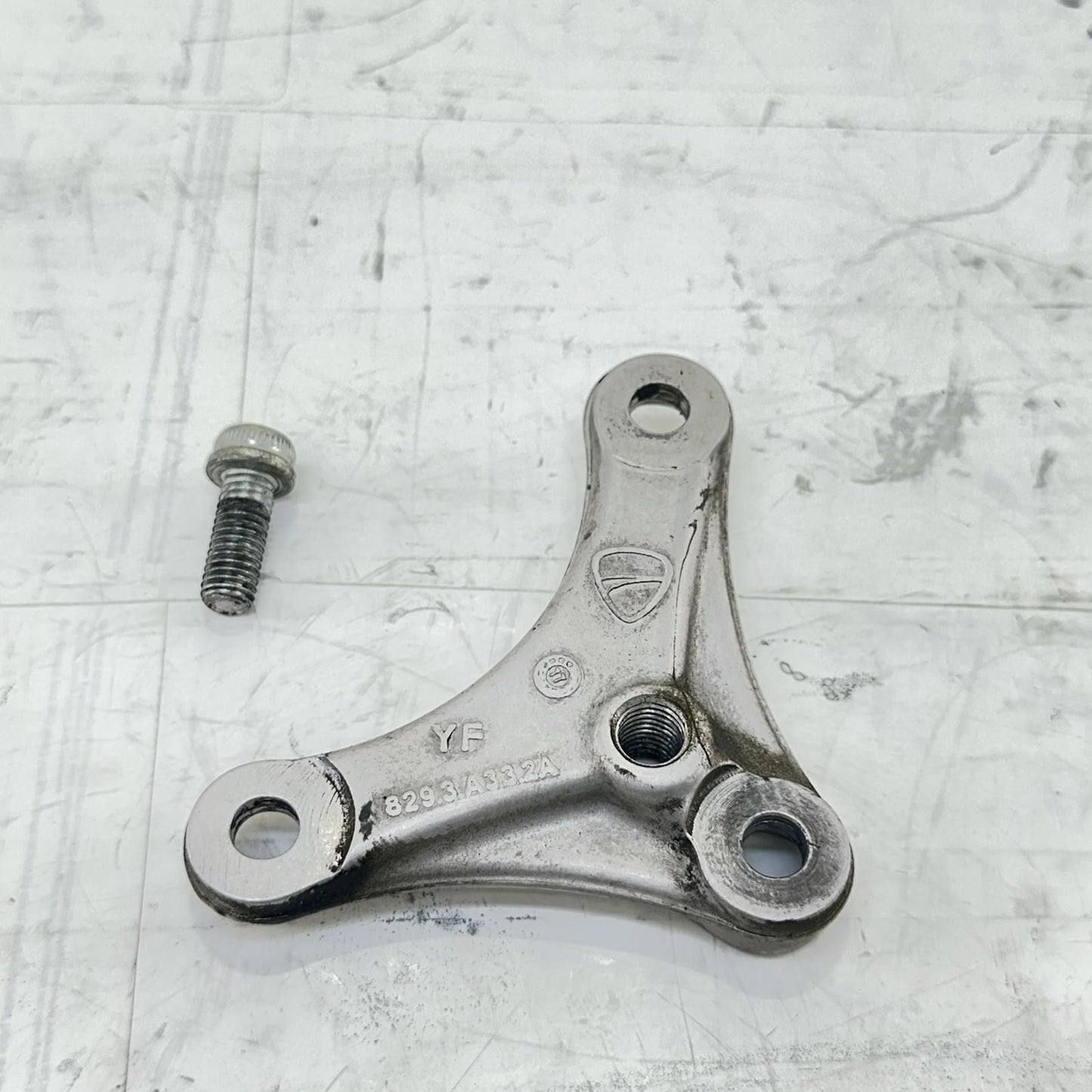 2016 - 2019 DUCATI 959 PANIGALE REAR DOG BONE BACK SUSPENSION LINKAGE BRACKET
