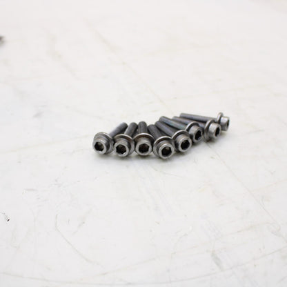 2015 - 2019 YAMAHA YZF R1 STATOR COVER MAGNETO ALTERNATOR GENERATOR SILVER MOTOR