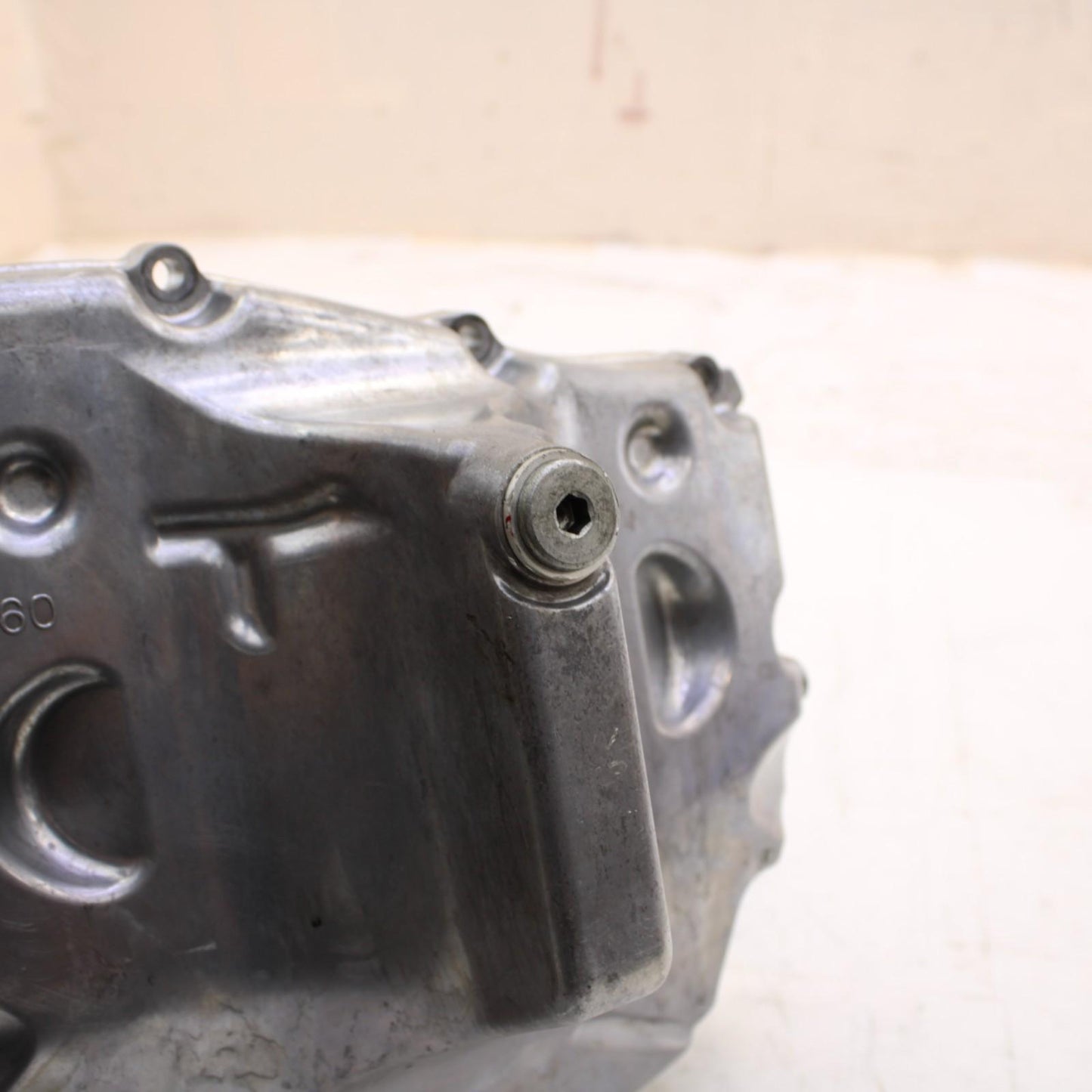 2015 - 2019 YAMAHA YZF R1 OIL PAN Sump Engine Belly Cover Lower Motor Drain