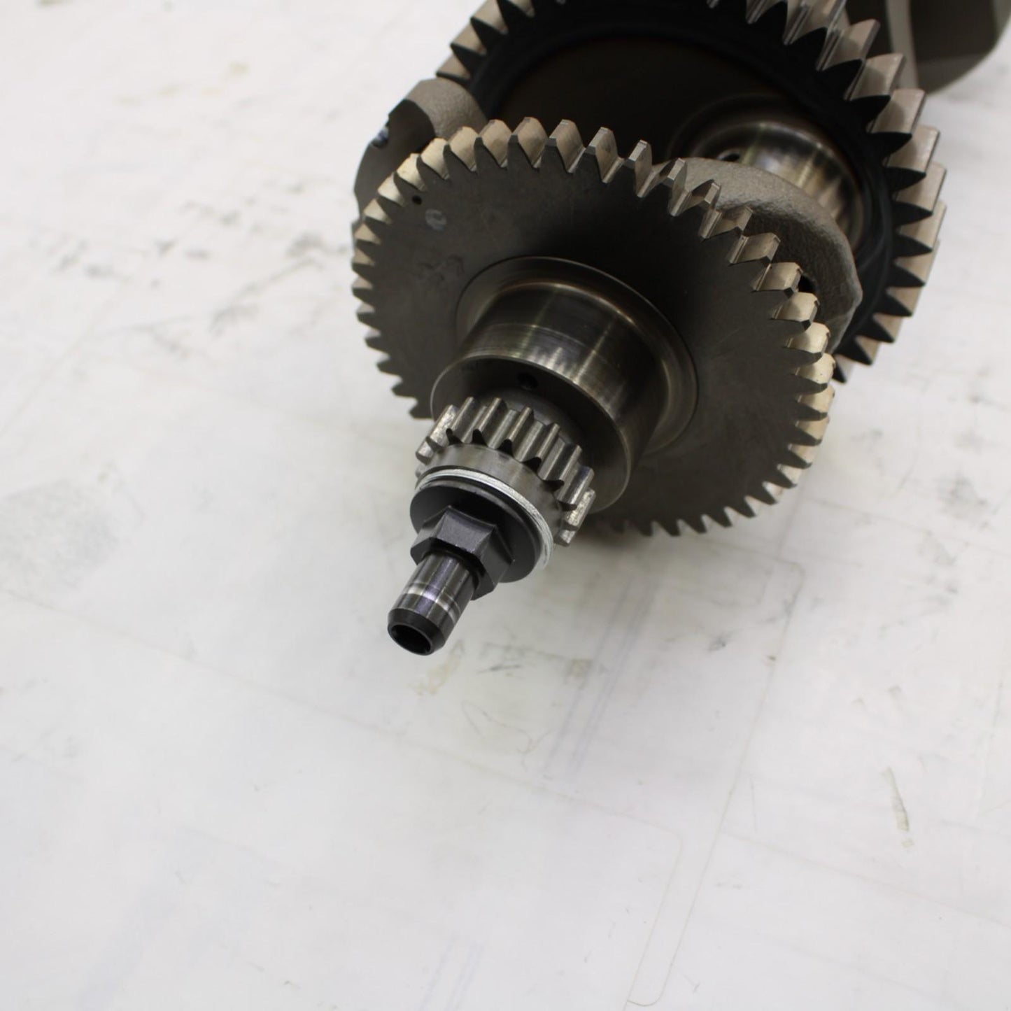 2015 - 2019 YAMAHA YZF R1 CRANKSHAFT ENGINE MOTOR CRANK SHAFT STRAIGHT SILVER