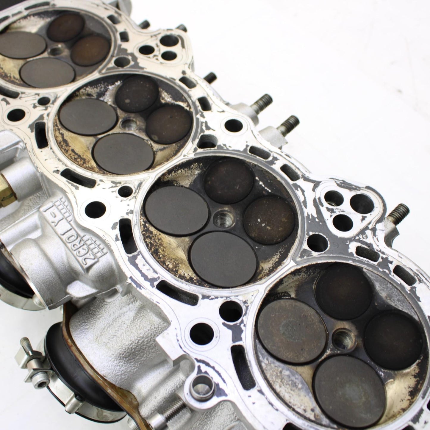2015 - 2019 YAMAHA YZF R1 CYLINDER HEAD ENGINE TOP END MOTOR VALVE COVER