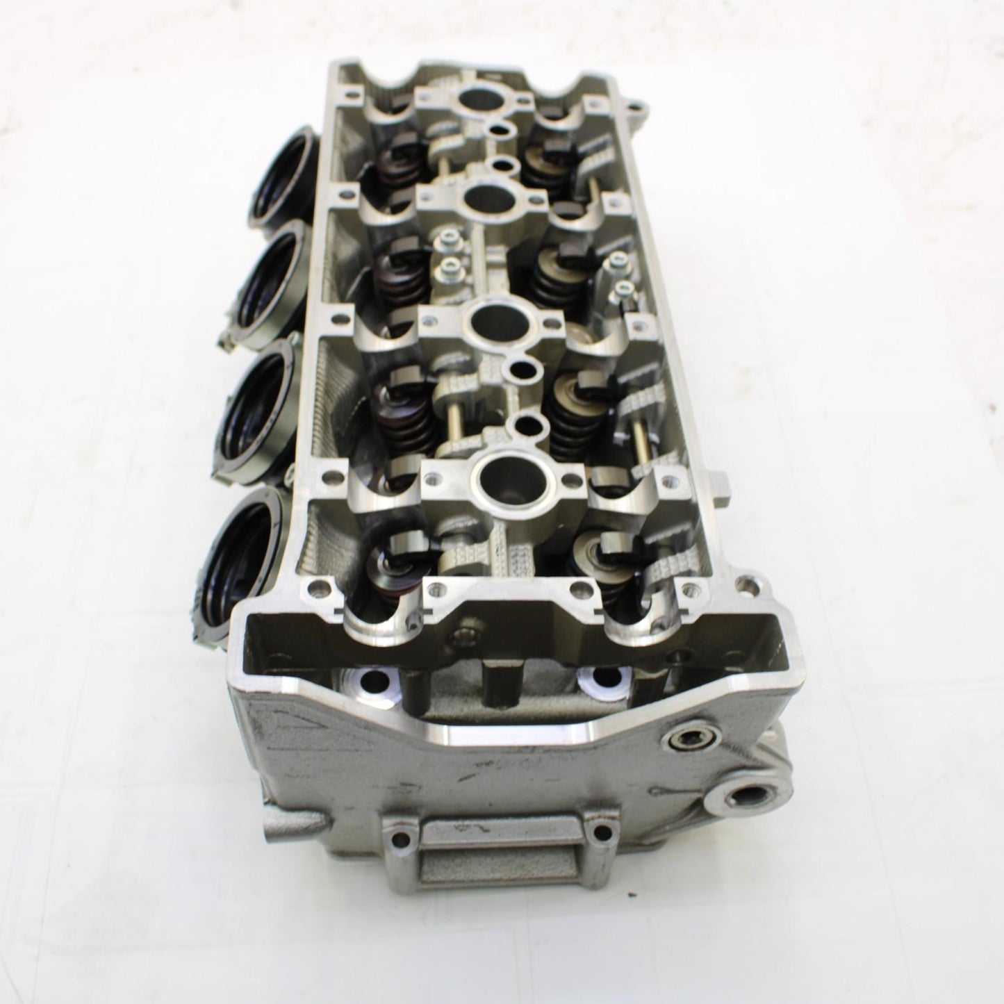 2015 - 2019 YAMAHA YZF R1 CYLINDER HEAD ENGINE TOP END MOTOR VALVE COVER