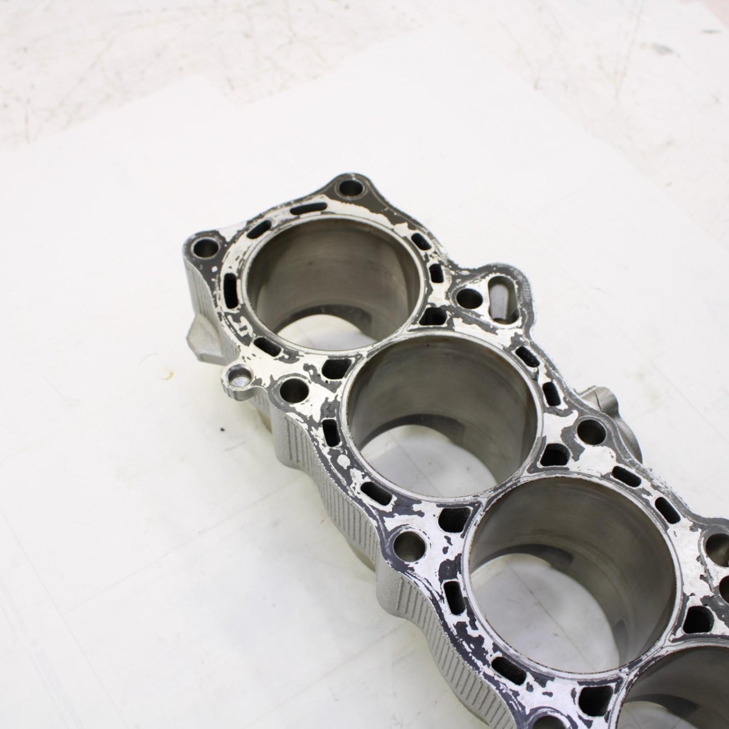 2015 - 2024 YAMAHA YZF R1 CYLINDER WALLS ENGINE MOTOR SILVER R1M R1S STOCK