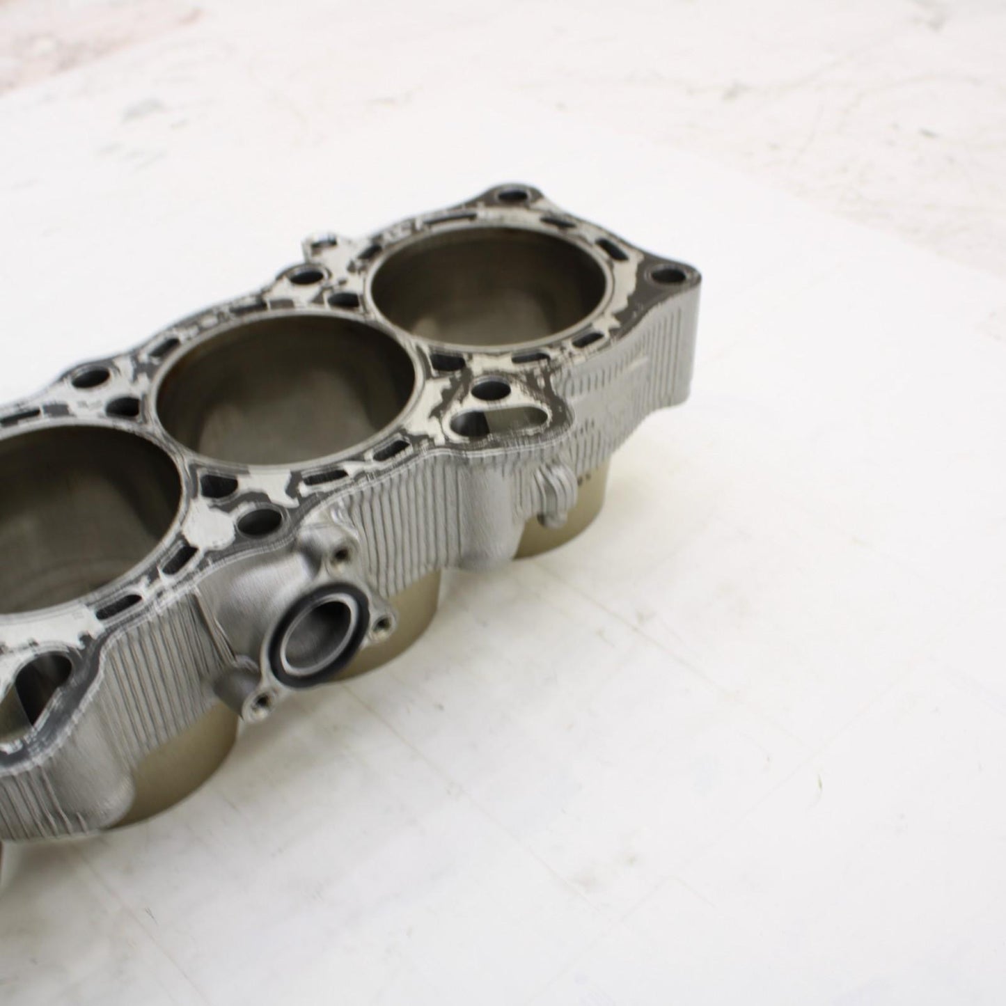 2015 - 2024 YAMAHA YZF R1 CYLINDER WALLS ENGINE MOTOR SILVER R1M R1S STOCK