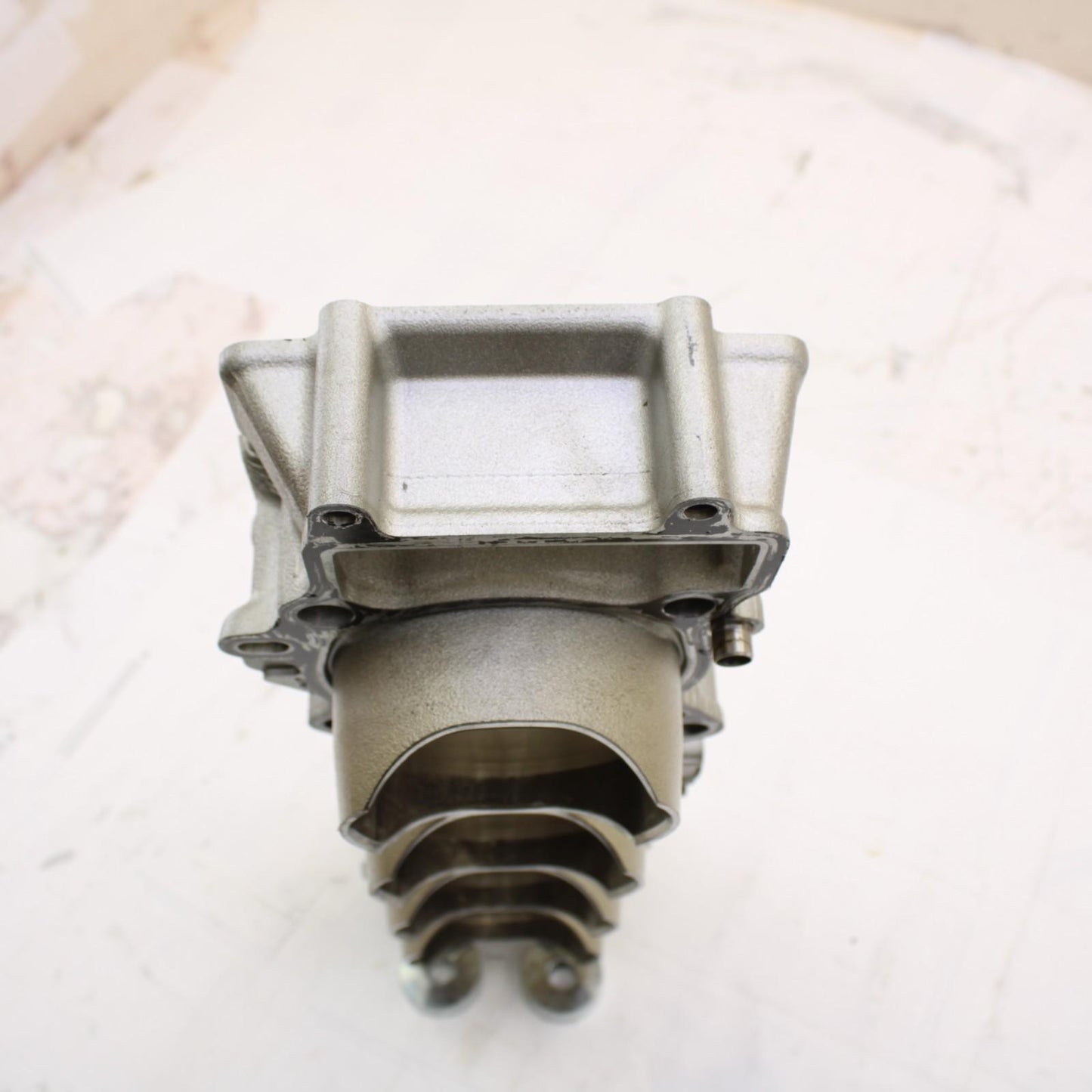 2015 - 2024 YAMAHA YZF R1 CYLINDER WALLS ENGINE MOTOR SILVER R1M R1S STOCK