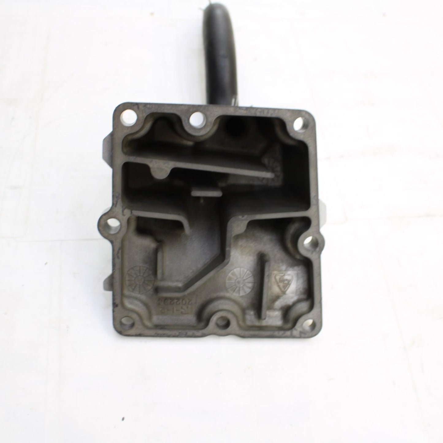 2015 - 2025 YAMAHA YZF R1 CRANKCASE VENT OIL BREATHER BOX COVER ENGINE MOTOR