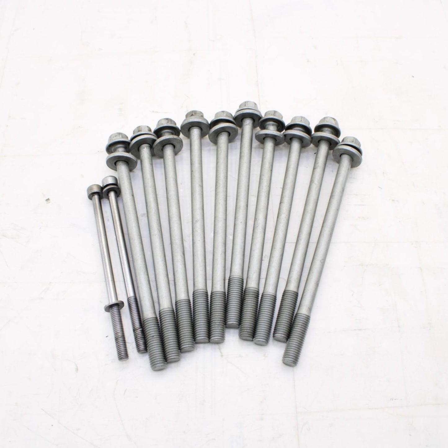 2015 - 2019 YAMAHA YZF R1 CRANKCASE ENGINE BLOCK SILVER CRANK CASE STOCK