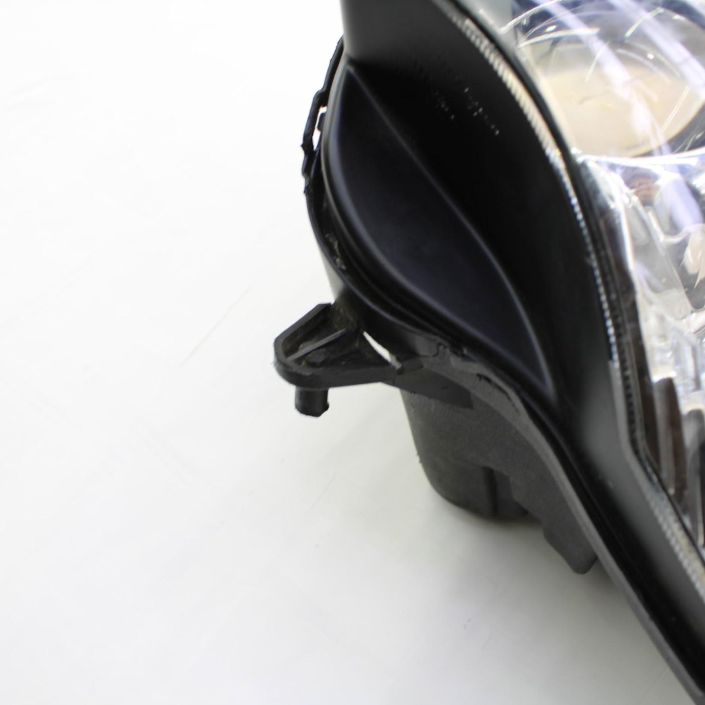 2006 2007 SUZUKI GSXR600 GSXR750 HEADLIGHT HEAD LIGHT LAMP FRONT *DAMAGED*