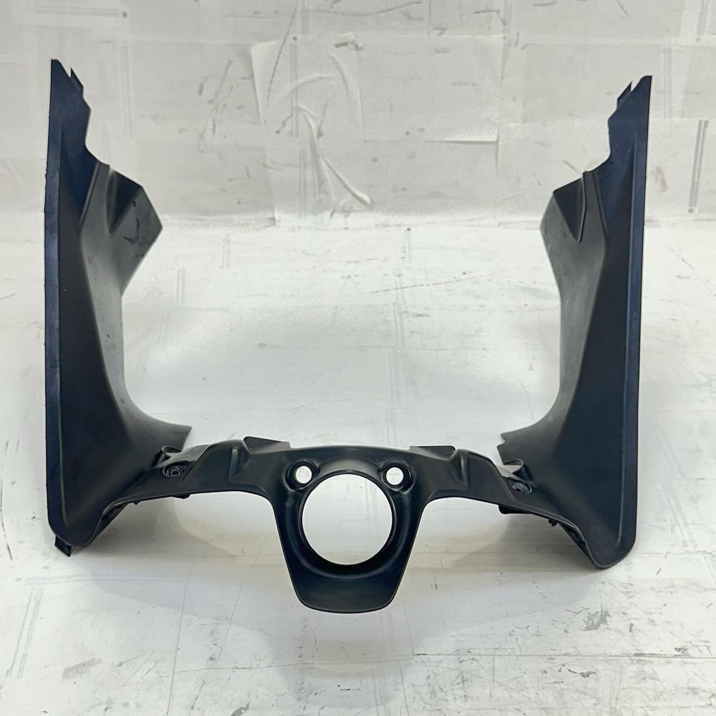 2016 - 2019 DUCATI 959 PANIGALE IGNITION SWITCH COVER FRONT DASH FAIRING COWL