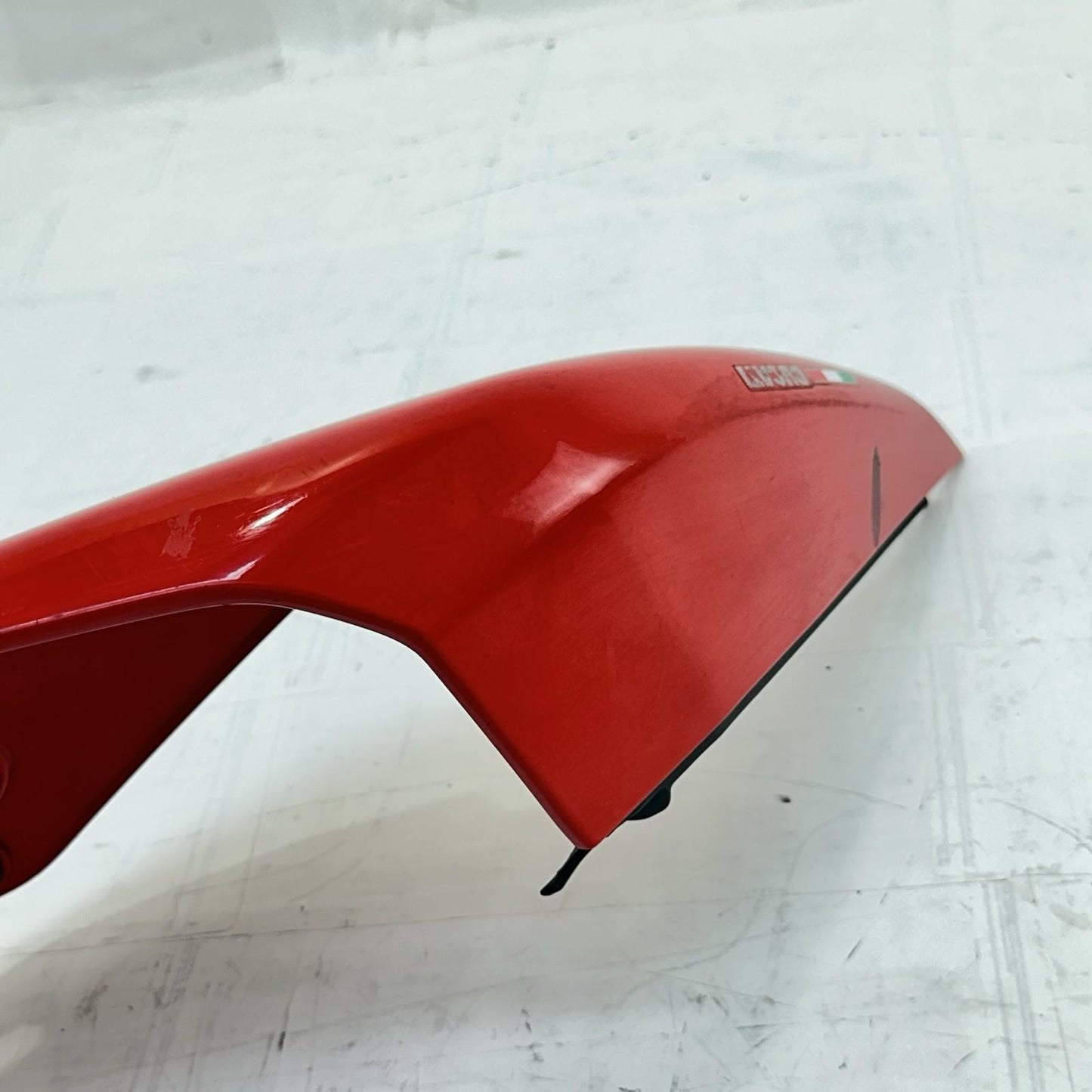 2016 - 2019 DUCATI 959 PANIGALE REAR TAIL FAIRING RIGHT BACK COWL PLASTIC RED