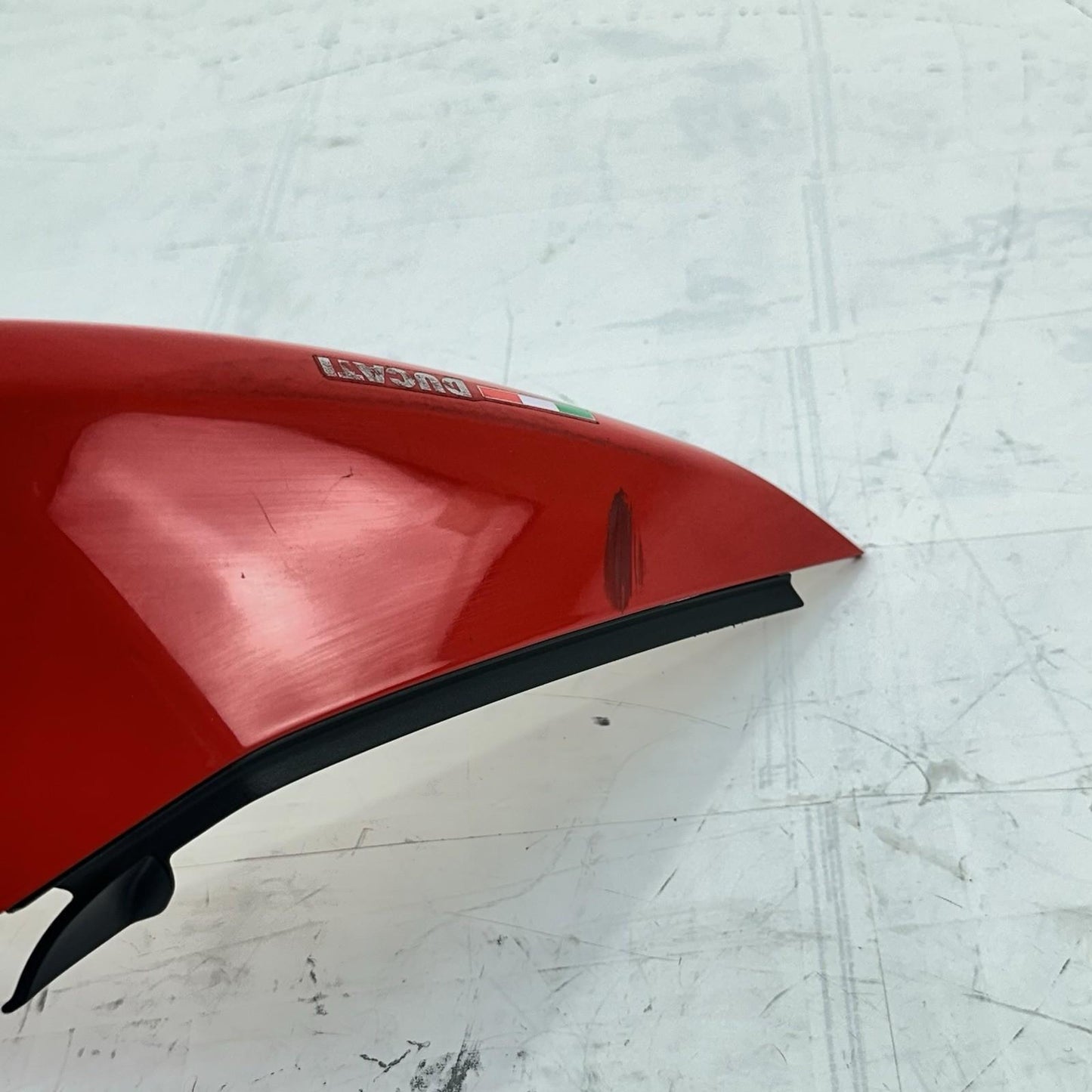 2016 - 2019 DUCATI 959 PANIGALE REAR TAIL FAIRING RIGHT BACK COWL PLASTIC RED
